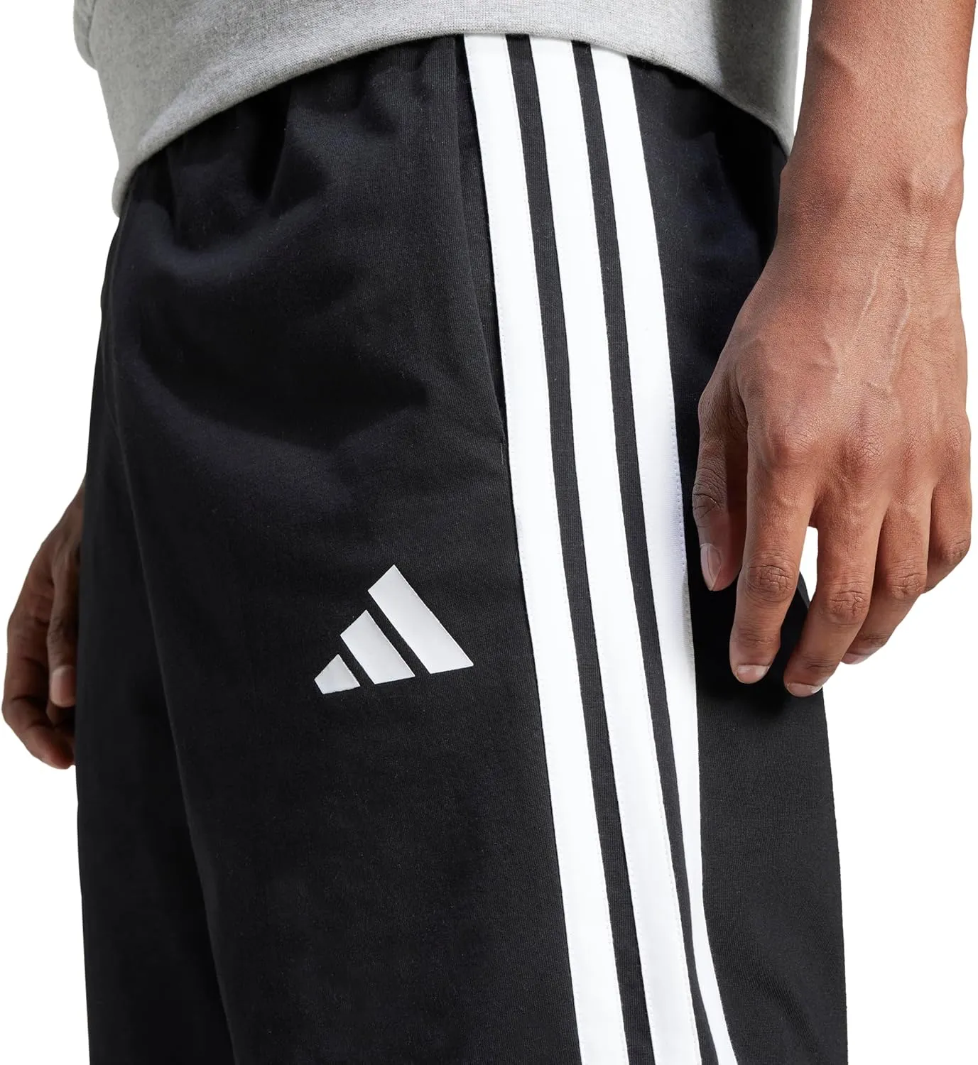adidas Men's Essentials 3-Stripes Single Jersey 10-inch Shorts