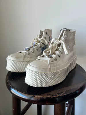 Converse Casual Shoes Womens 7