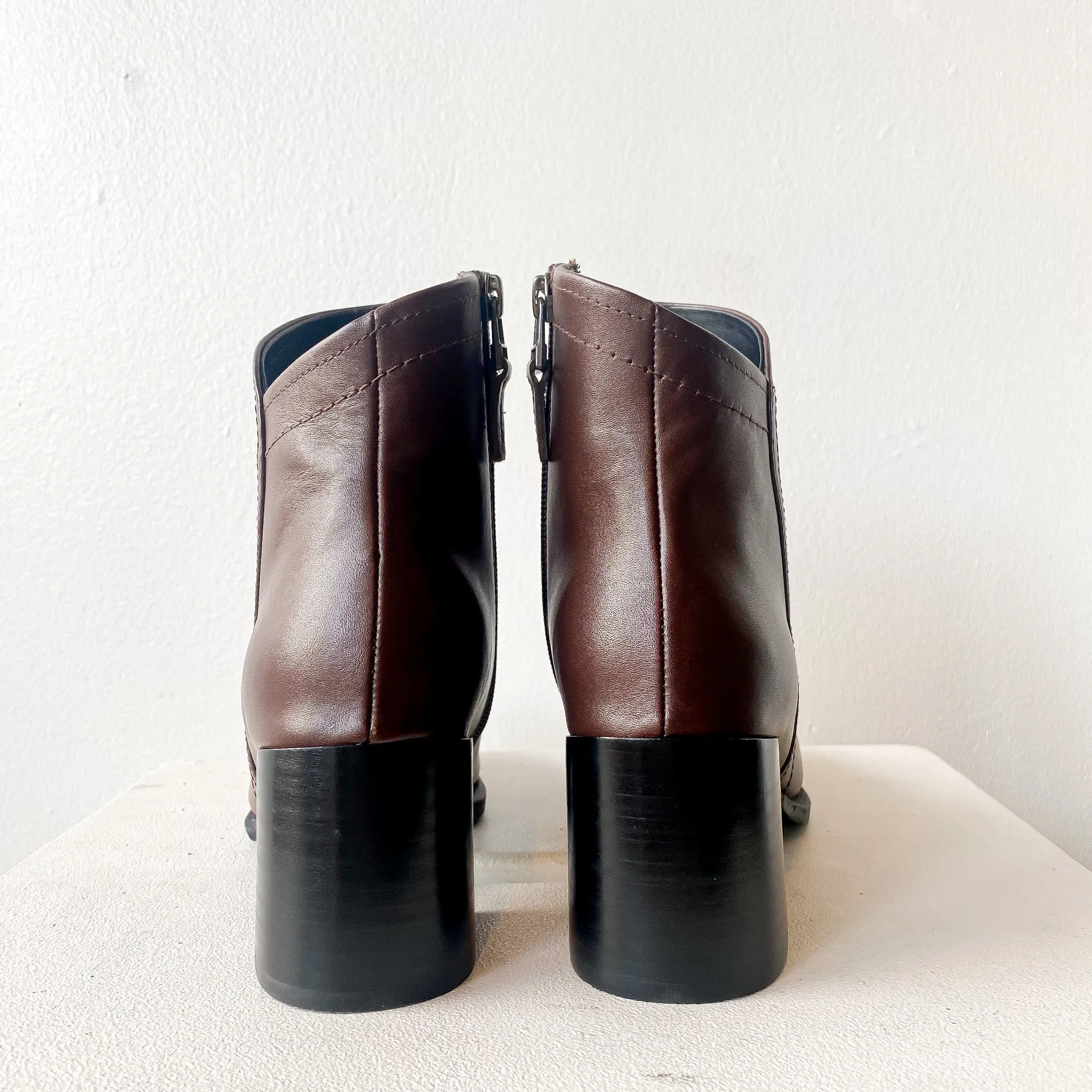 FW23 737033 | Oli | Yuko Imanishi 